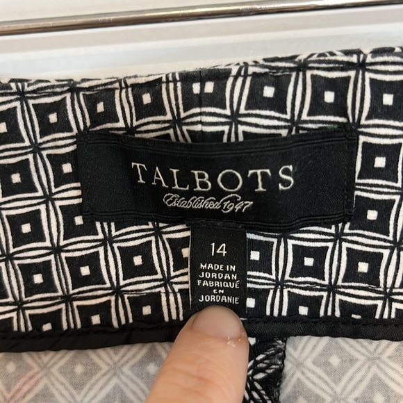 Talbots geometric print Heritage pants in black and white size 14 - Picture 5 of 10